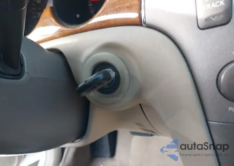 2005 Lexus Es 330 from USA, damaged, VIN JTHBA30G355110098